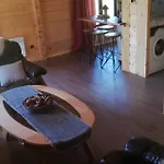 Woodorf Drewnem Uslane - Z Bala Nad Rzeka Slupia Wsrod Pol I Lasow Z Grillowa, Ogniskiem I Placami Zabaw Dla Dzieci -royal Red House Z Jacuzzi I Ogrodzonym Extra Ogrodkiem, Royal House - Z Extra Ogrodkiem, Bez Jacuzzi *