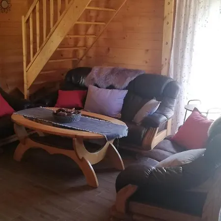 Woodorf Drewnem Uslane - Z Bala Nad Rzeka Slupia Wsrod Pol I Lasow Z Grillowa, Ogniskiem I Placami Zabaw Dla Dzieci -royal Red House Z Jacuzzi I Ogrodzonym Extra Ogrodkiem, Royal House - Z Extra Ogrodkiem, Bez Jacuzzi *