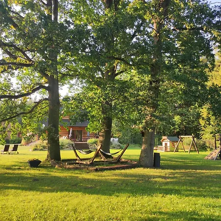 Woodorf Drewnem Usłane - Z Bala Nad Rzeką Słupią Wśród Pól I Lasów Z Chatą Grillową, Ogniskiem I Placami Zabaw Dla Dzieci -royal Red House Z Jacuzzi I Ogrodzonym Extra Ogródkiem Dla Piesków, Royal House - Bez Jacuzzi Ustka