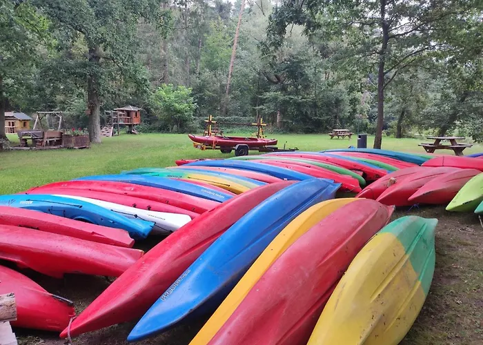 Woodorf Drewnem Usłane - Z Bala Nad Rzeką Słupią Wśród Pól I Lasów Z Chatą Grillową, Ogniskiem I Placami Zabaw Dla Dzieci -royal Red House Z Jacuzzi I Ogrodzonym Extra Ogródkiem Dla Piesków, Royal House - Bez Jacuzzi Ustka