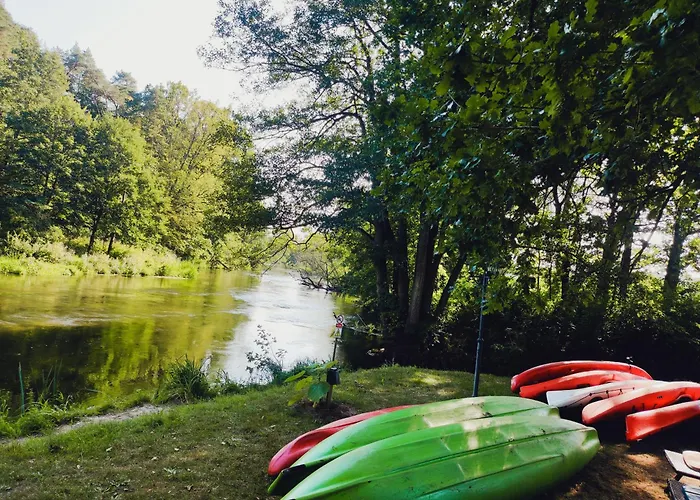 Woodorf Drewnem Uslane - Z Bala Nad Rzeka Slupia Wsrod Pol I Lasow Z Grillowa, Ogniskiem I Placami Zabaw Dla Dzieci -royal Red House Z Jacuzzi I Ogrodzonym Extra Ogrodkiem Dla Pieskow, Royal House - Bez Jacuzzi بيت للعطل