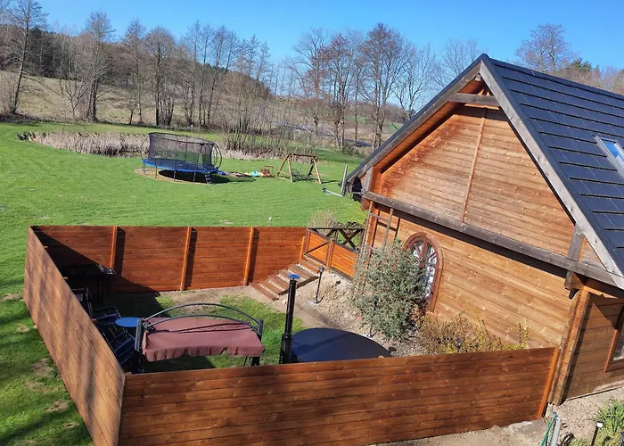 Woodorf Drewnem Uslane - Z Bala Nad Rzeka Slupia Wsrod Pol I Lasow Z Grillowa, Ogniskiem I Placami Zabaw Dla Dzieci -royal Red House Z Jacuzzi I Ogrodzonym Extra Ogrodkiem Dla Pieskow, Royal House - Bez Jacuzzi